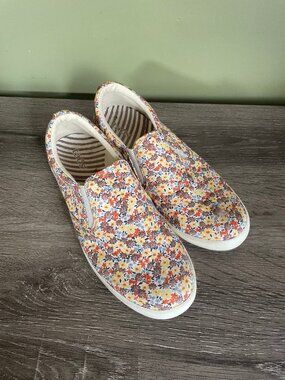 Taos floral slip-on sneakers flats